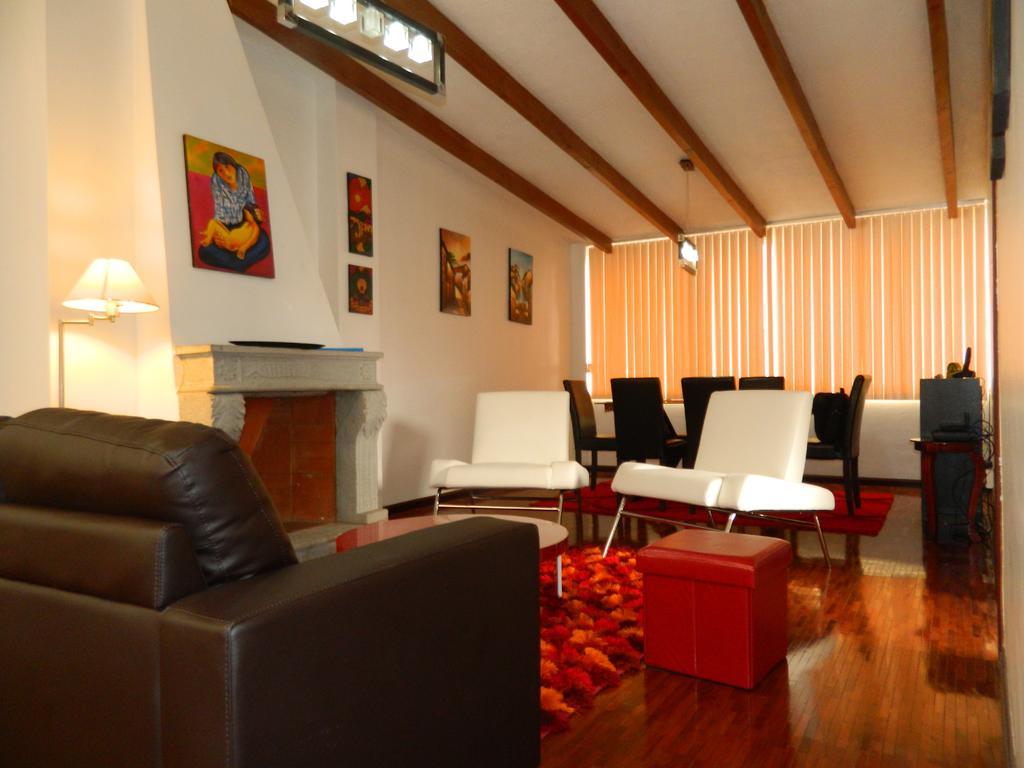 Itsahome Apartments - Torre Santos 키토 객실 사진